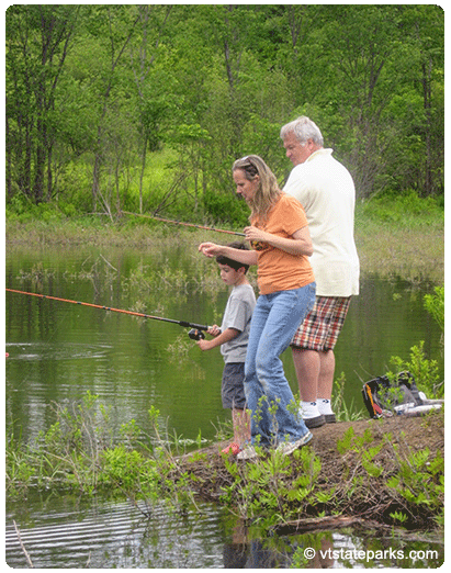 family fishing at Little River State Park